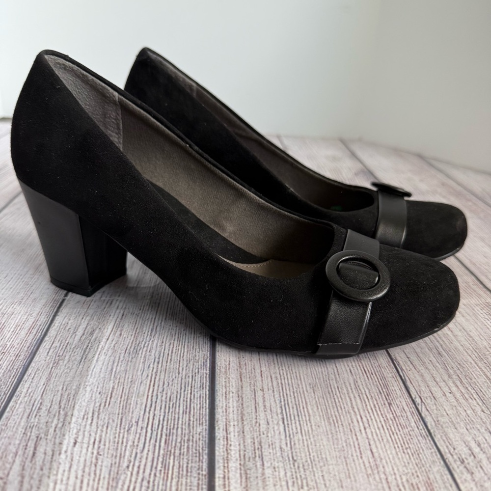 EUROsoft by Sofft Black Suede Frieda Heels 9.5